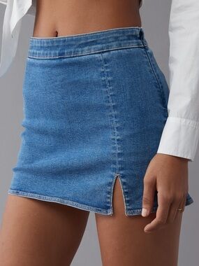 AE Next Level High-Waisted Denim Skort